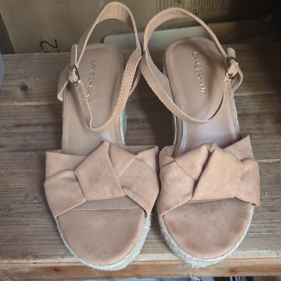 Women's Tan Sandals - Picture 1 of 3